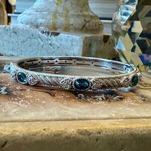 Judith Ripka London Blue and Crystal Bangle 7” NWOT